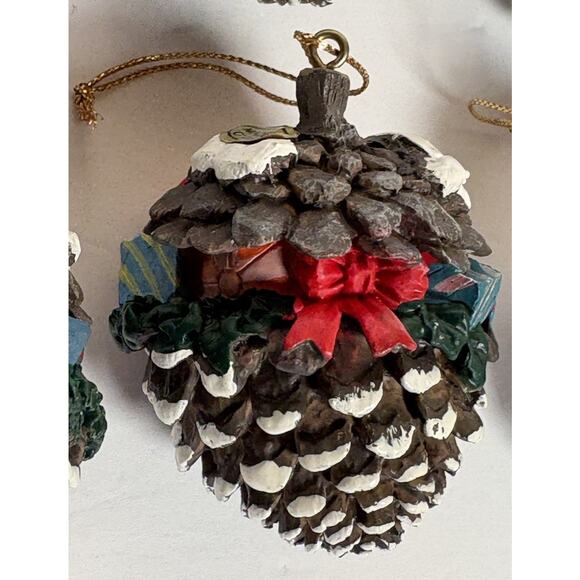 12 Animal Pinecone Christmas Ornaments Birds Bunnies Mice Raccoon Woodland - Picture 12 of 13